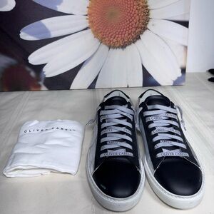 Oliver Cabell Low 1 black and gray